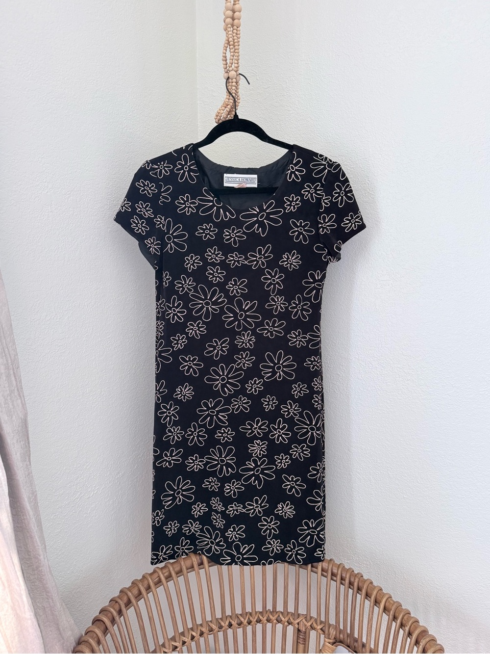 Jessica Howard Vintage Black Dress with Daisy Outline.